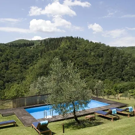 Villa Fienile I Boschi 4+2 *
